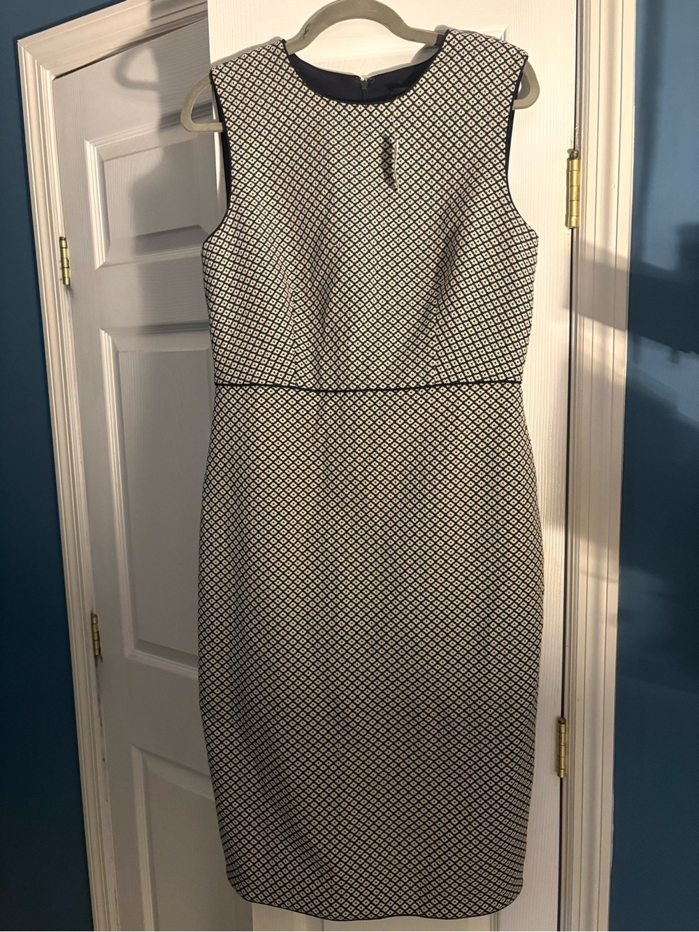 Ann Taylor Navy Cream Print Sheath Dress NWT Size 10
